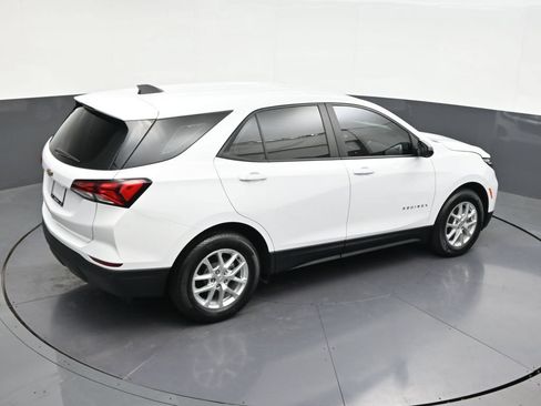 Used 2024 Chevrolet Equinox LS w/ Driver Confidence II Package FWD image 24
