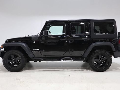 Used 2017 Jeep Wrangler Unlimited Sport w/ Quick Order Package 24S AWD/4WD image 4