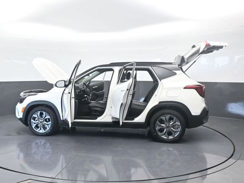 Used 2024 Kia Seltos S image 60