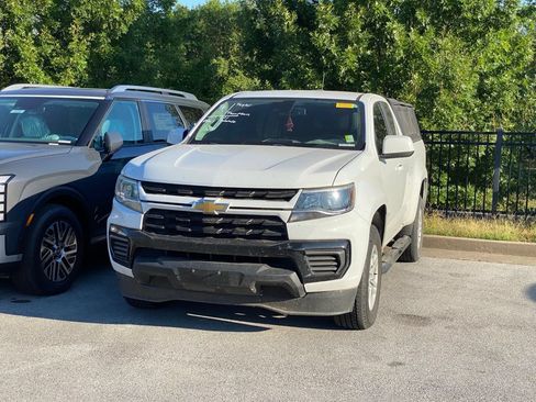 Used 2021 Chevrolet Colorado LT w/ Fleet Safety Package RWD image 3