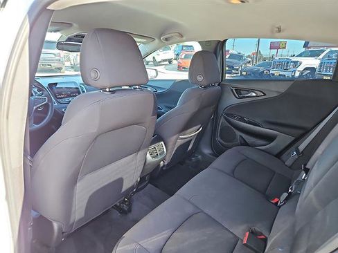 Used 2023 Chevrolet Malibu LT w/ Driver Confidence Package image 9