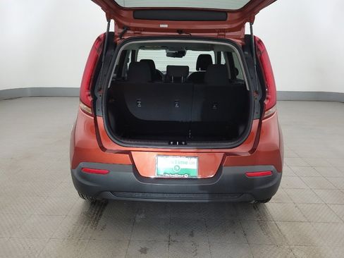 Used 2022 Kia Soul LX w/ Technology Package FWD image 29