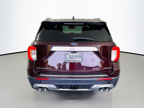 Used 2023 Ford Explorer Platinum w/ Technology Package AWD/4WD image 6