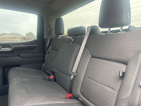 Used 2025 GMC Sierra 1500 Elevation image 6