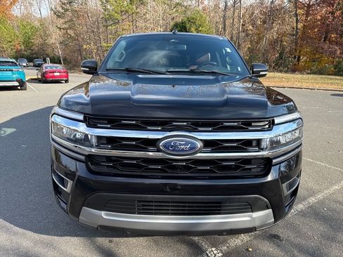Used 2024 Ford Expedition Max Limited image 8