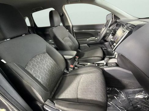 Used 2020 Mitsubishi Outlander Sport ES AWD/4WD image 48