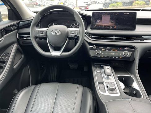 Used 2025 INFINITI QX60 Pure w/ Cargo Package FWD image 12