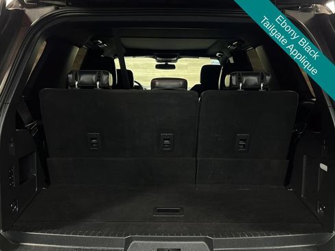 Used 2022 Ford Expedition Limited AWD/4WD image 19