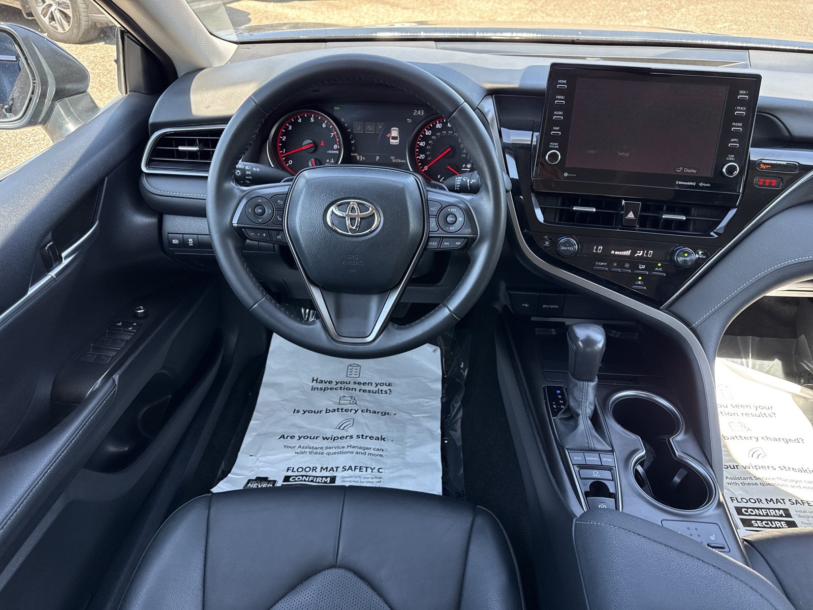 Used 2024 Toyota Camry XSE FWD image 15