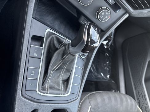 Used 2024 Volkswagen Jetta Sport FWD image 30