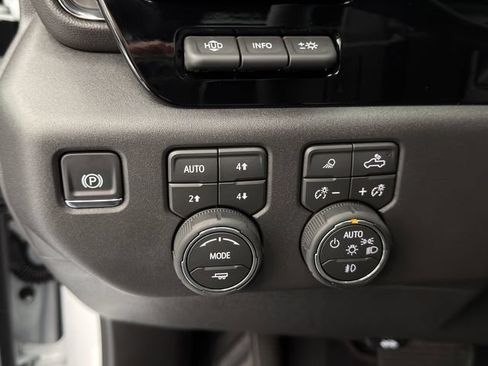 New 2026 Chevrolet Silverado 1500 ZR2 w/ ZR2 Bison Edition AWD/4WD image 19