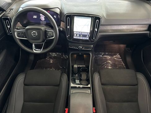 Certified 2023 Volvo C40 P8 Recharge Plus w/ Protection Package Premier AWD/4WD image 12