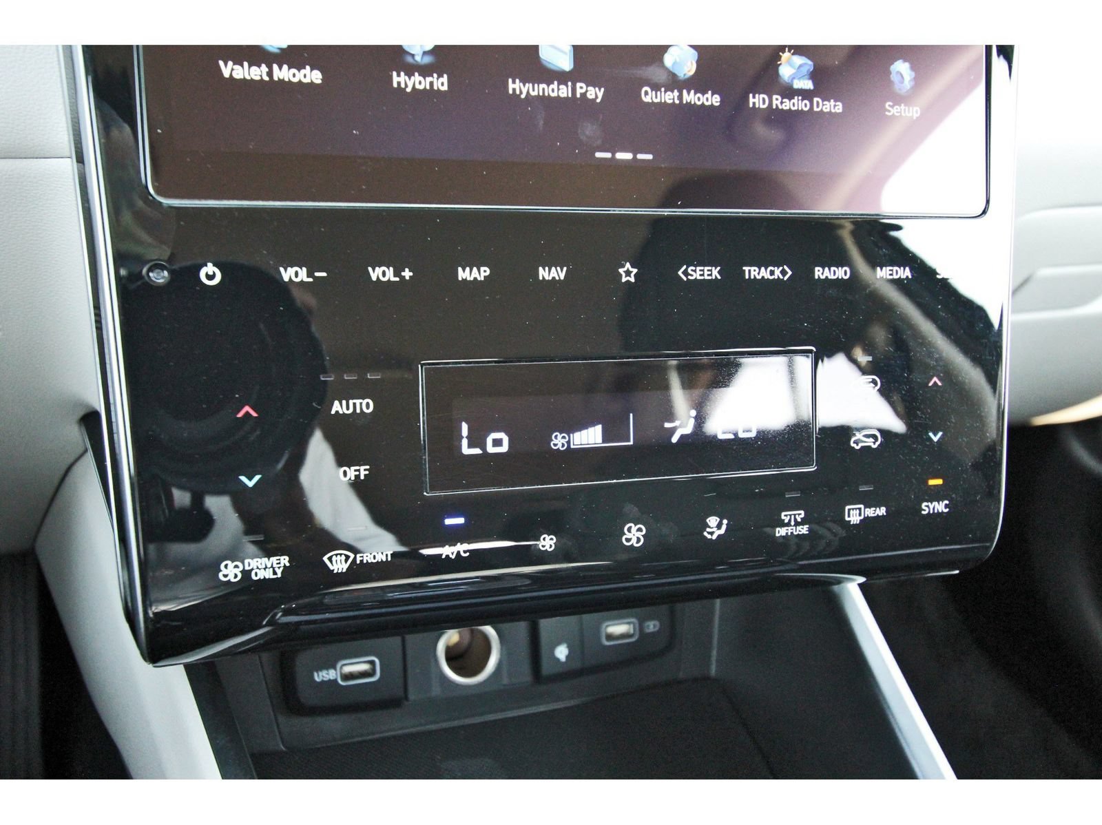 Certified 2024 Hyundai Tucson Blue AWD/4WD image 26