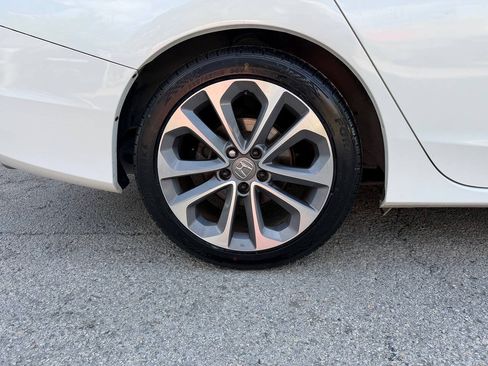 Used 2013 Honda Accord Sport image 32