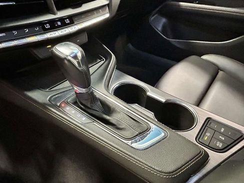 Used 2022 Cadillac CT4 Sport RWD image 16