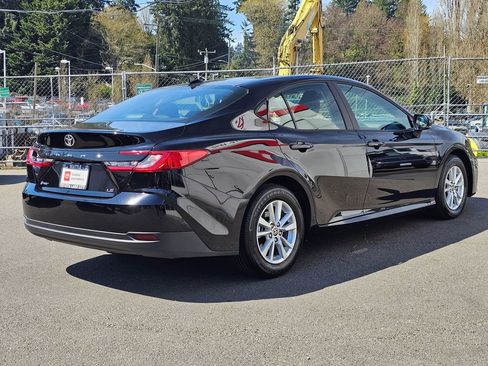 Certified 2025 Toyota Camry LE image 7