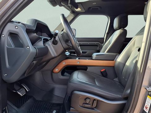 Used 2020 Land Rover Defender 110 X image 12