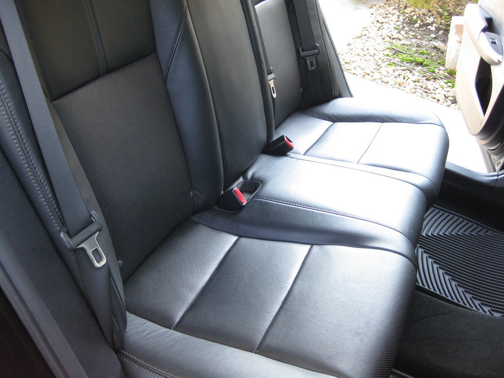 Used 2013 Toyota Avalon Limited FWD image 33