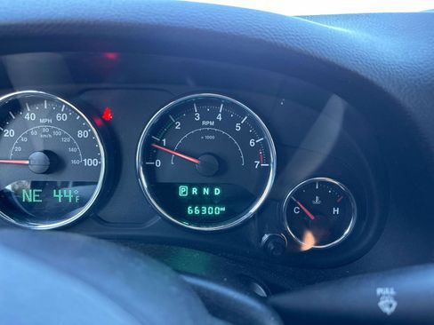 Used 2017 Jeep Wrangler Unlimited Sport w/ Quick Order Package 24S image 15