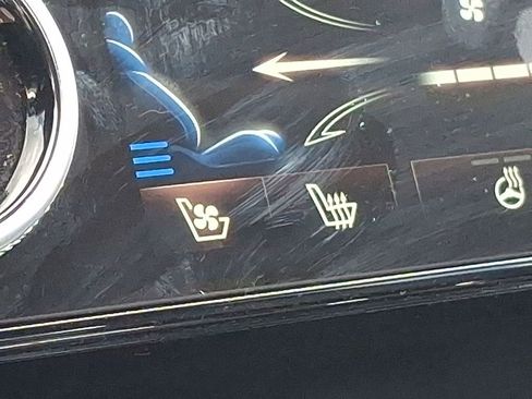 Used 2024 Genesis GV80 2.5T w/ Prestige Package image 19