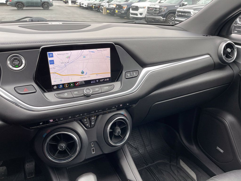 Used 2019 Chevrolet Blazer LT w/ Sun and Wheels Package AWD/4WD image 21