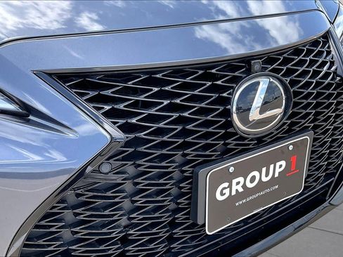 Used 2023 Lexus IS 350 F Sport RWD image 29
