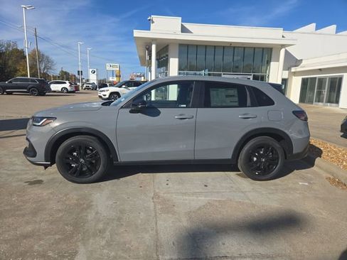 New 2026 Honda HR-V Sport image 2