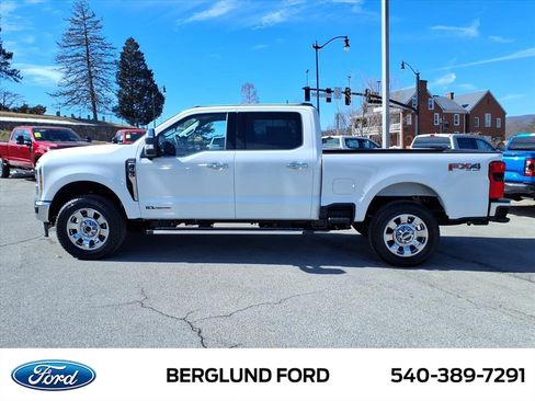 New 2026 Ford F350 Lariat w/ Lariat Premium Package image 7