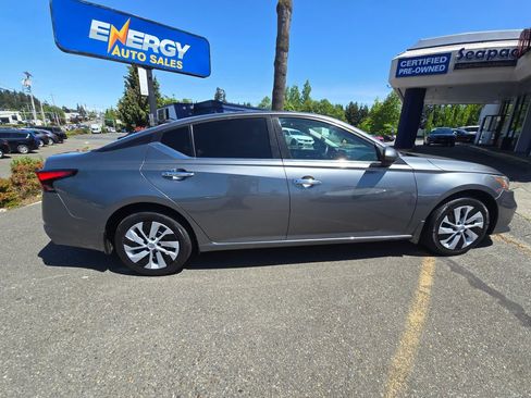 Used 2020 Nissan Altima 2.5 S FWD image 8
