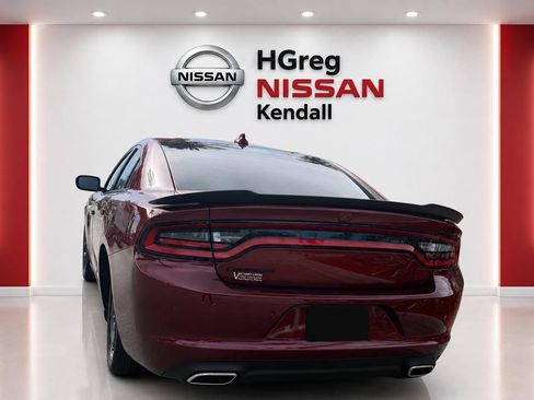 Used 2021 Dodge Charger SXT w/ Plus Group RWD image 5