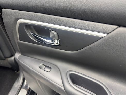 Used 2016 Nissan Altima 3.5 SL image 43