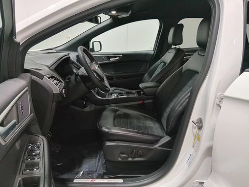 Certified 2023 Ford Edge ST-Line AWD/4WD image 17