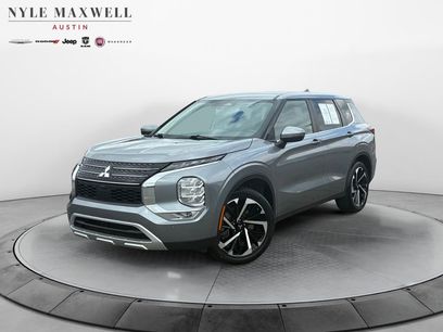 Used 2024 Mitsubishi Outlander SE