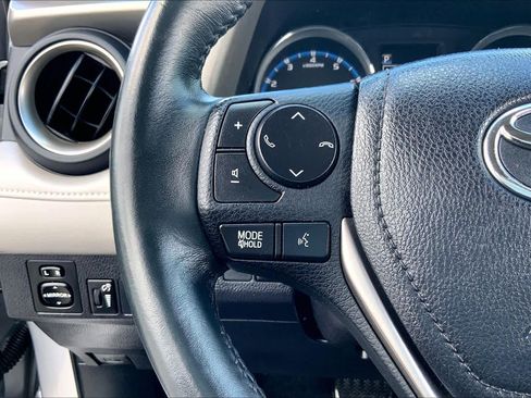 Used 2016 Toyota RAV4 XLE FWD image 23