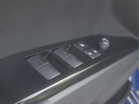 New 2026 Toyota Camry SE image 18