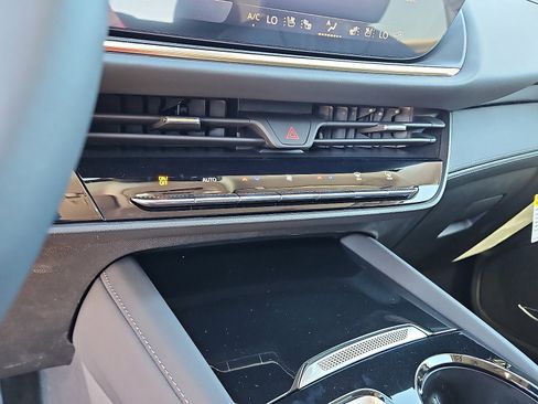 New 2026 Buick Envision Avenir image 20