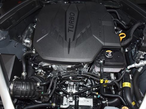 New 2026 Genesis G70 2.5T RWD image 7