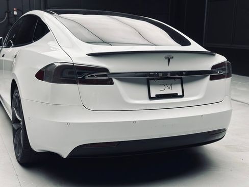 Used 2016 Tesla Model S P90D AWD/4WD image 16