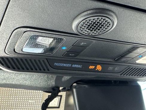 Used 2024 Ford Bronco Big Bend image 28