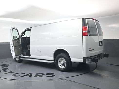 Certified 2024 Chevrolet Express 2500 w/ Driver Convenience Package image 27
