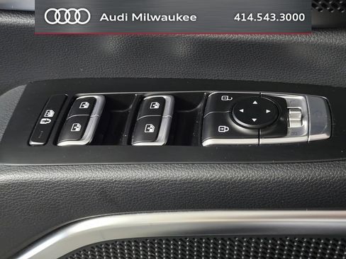 Used 2022 Kia Telluride SX w/ SX Prestige Package AWD/4WD image 16