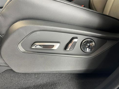 New 2026 Acura MDX SH-AWD image 15