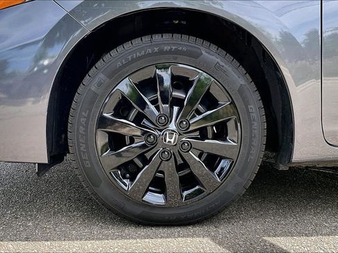 Used 2015 Honda Civic LX image 10