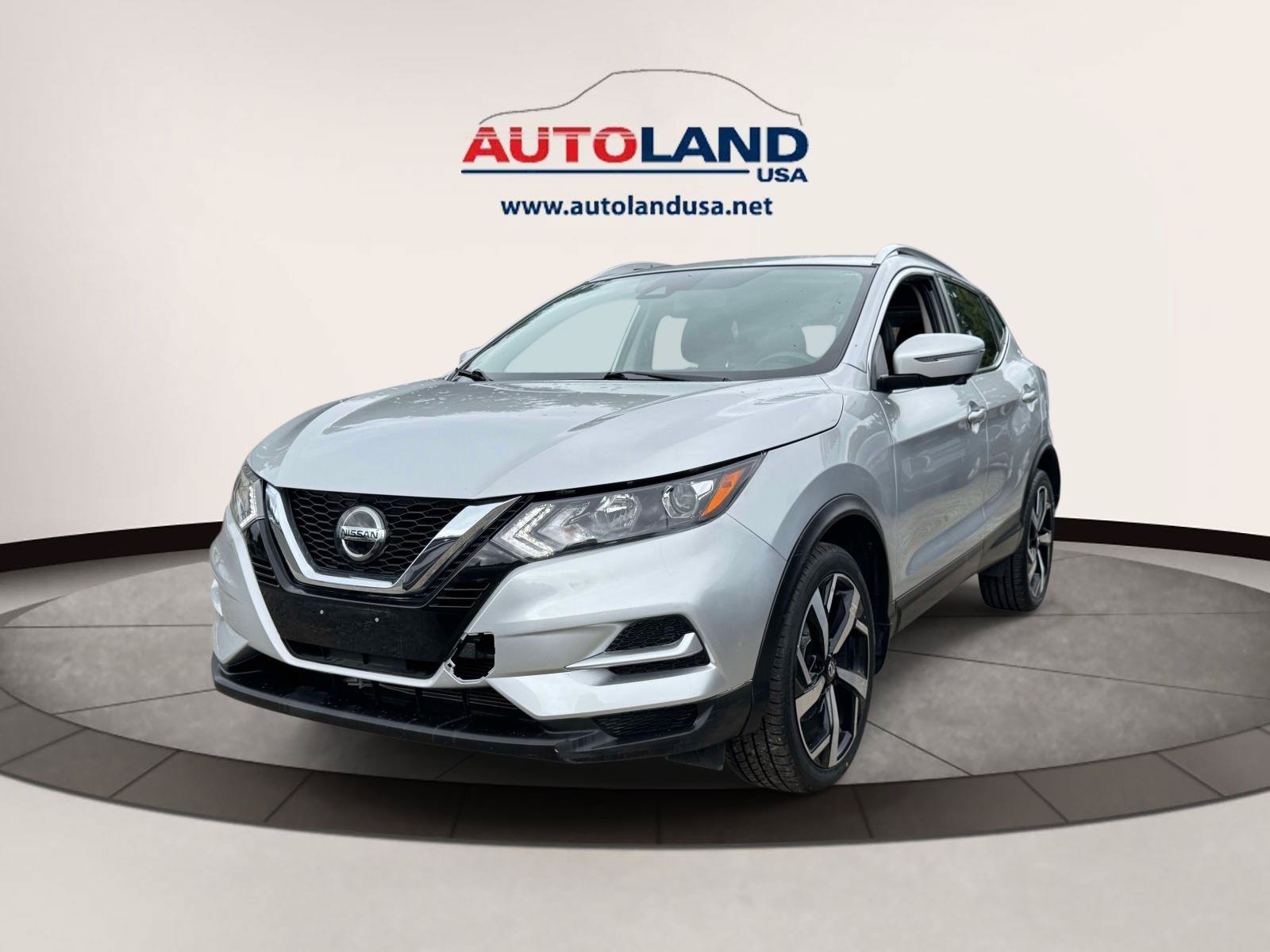 Used 2022 Nissan Rogue Sport SL AWD/4WD image 1
