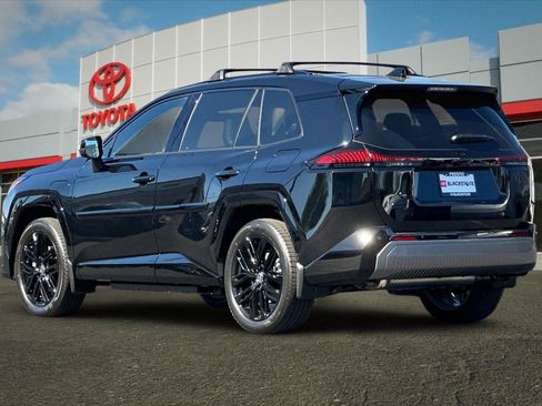 Certified 2026 Toyota RAV4 XSE w/ Panoramic Sun Roof Package AWD/4WD image 5