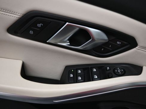 Used 2024 BMW M3 Competition w/ Executive Package image 16