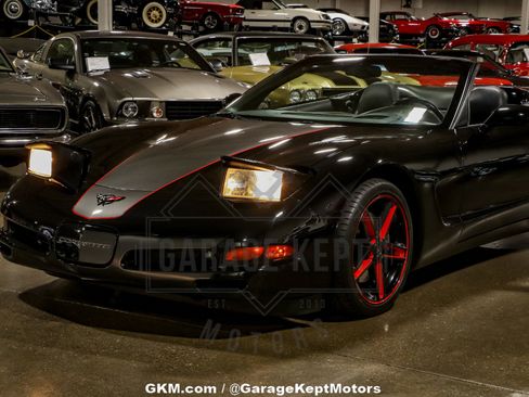 Used 2002 Chevrolet Corvette Convertible w/ Preferred Equipment Group2 image 45