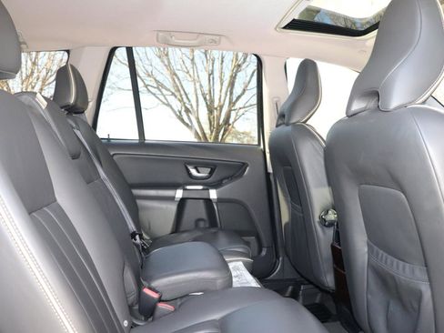Used 2013 Volvo XC90 3.2 image 25