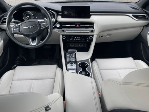 Used 2025 Genesis G70 2.5T image 41