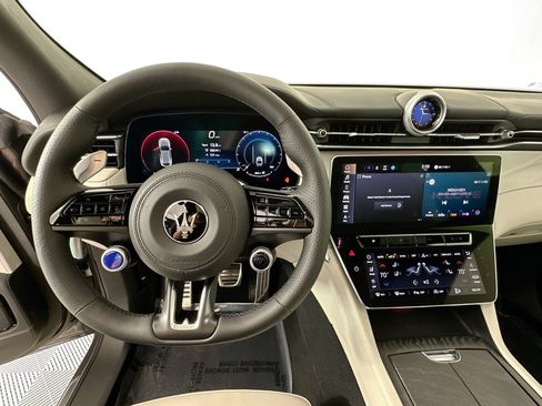 New 2026 Maserati Grecale Modena AWD/4WD image 11